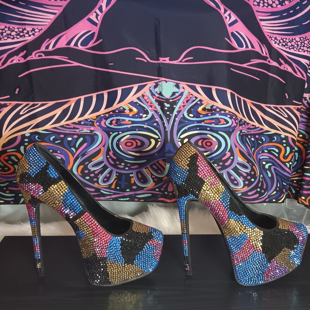 Steve Madden Women's Dyvinal Multi-Colored Rhinestone Platform Heels - Size 8